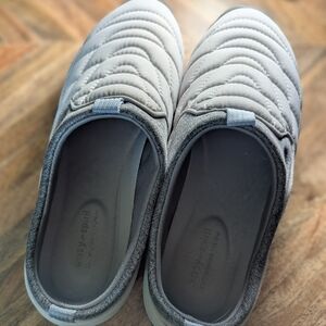 Easy Spirit Walking Quilted Slip-On Clogs